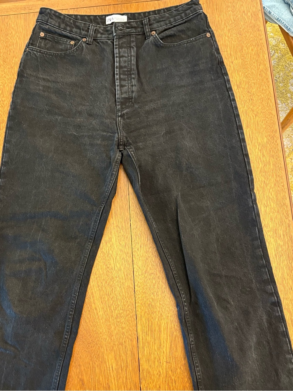 ZARA Black High-Rise Straight Jeans